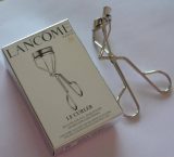 Bấm lông mi Lancôme Le Curler – tạo dáng mi chuẩn cong cực chất