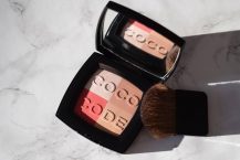 Giúp lớp makeup thêm hoàn hảo cùng Chanel Coco Code