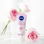 Review Sữa rửa mặt Nivea Hokkaido Rose – Chân ái cho mọi làn da