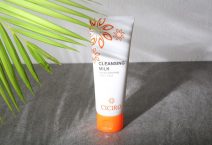 Cleansing Milk Ciciro – sữa rửa mặt giúp loại bỏ bụi bẩn, bã nhờn, đem lại cho bạn làn da trắng sáng ngoài mong đợi